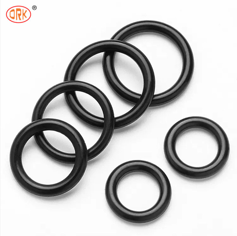 Schwarz hervorragende Ölfestigkeit NBR 70 O Ring Schmiermittel NBR Ring für mechanische Wasserpumpe