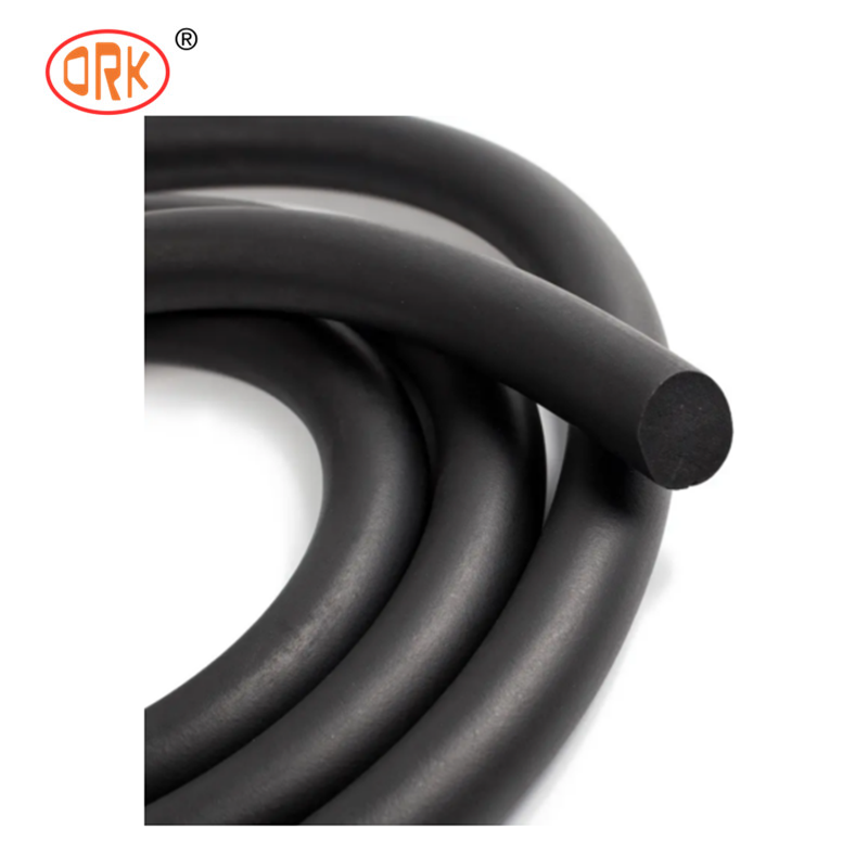 Custom EPDM Extruded Rubber Strip, UV & Aging Resistant, Multiple Elastomer Materials Available, for Automotive and Machinery Seals
