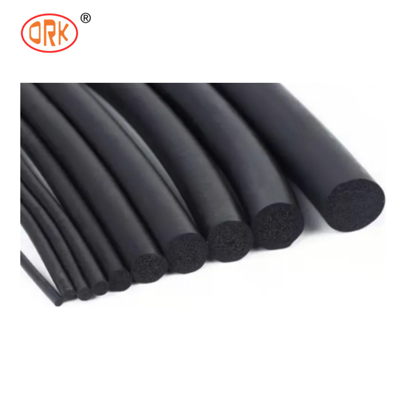 Custom EPDM Extruded Rubber Strip, UV & Aging Resistant, Multiple Elastomer Materials Available, for Automotive and Machinery Seals